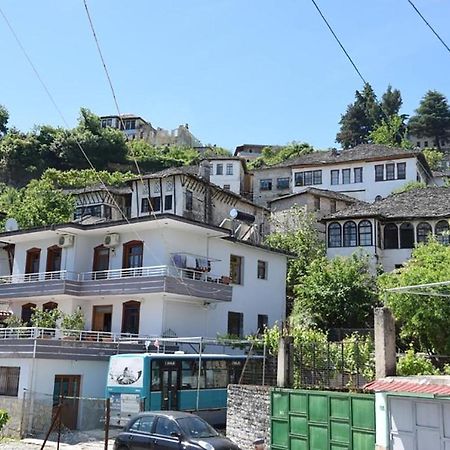 Hotel Brahimi Gjirokastër Exterior foto